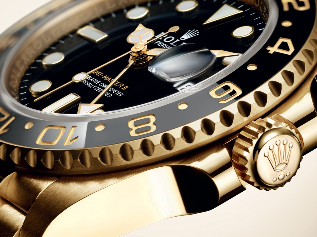 Rolex GMT-Master II Yellow Gold 126718GRNR