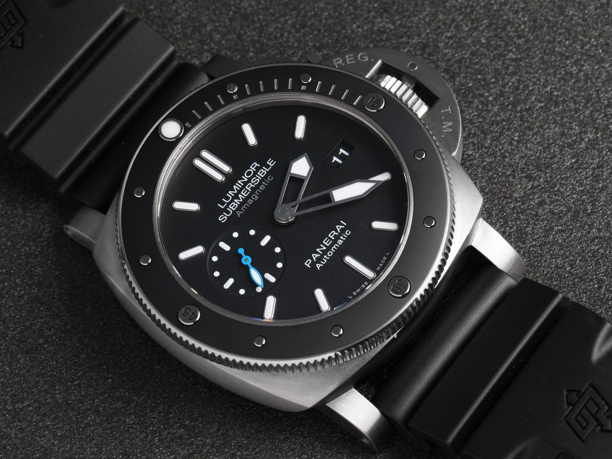 Panerai Submersible PAM 683