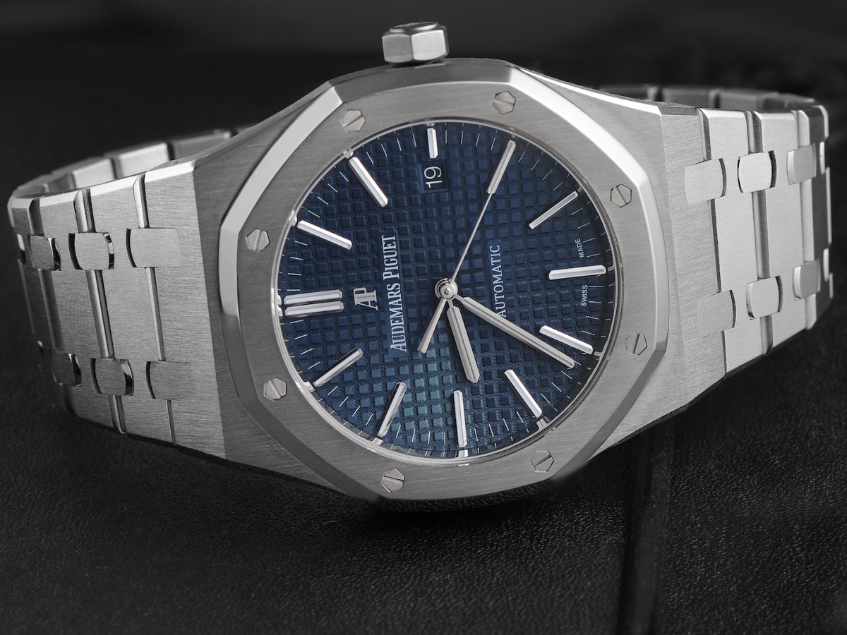 Audemars Piguet Royal Oak 15400ST