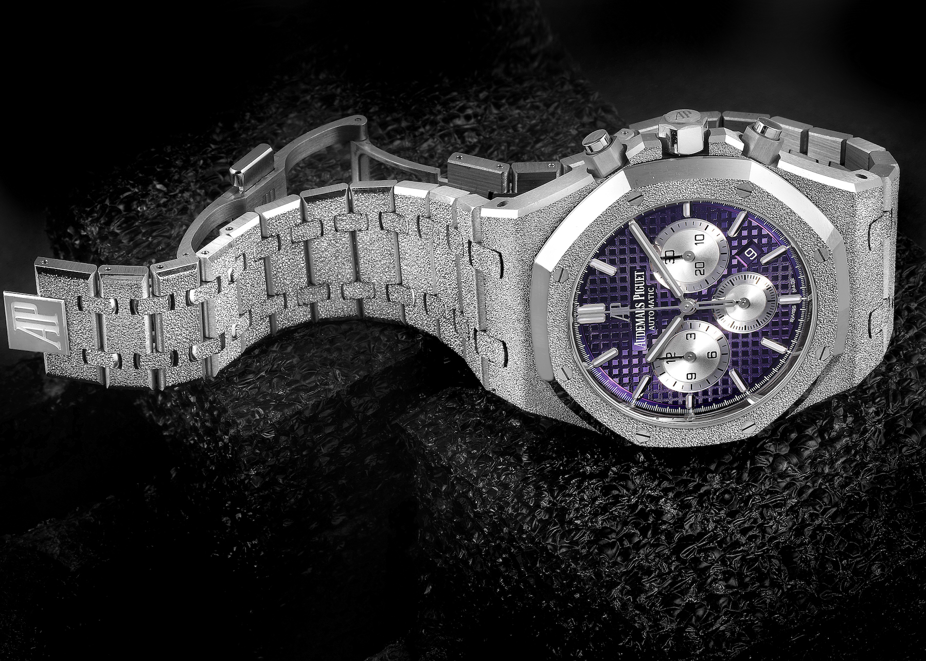 Audemars Piguet Royal Oak Purple Dial White Frosted Gold Watch 26331BC