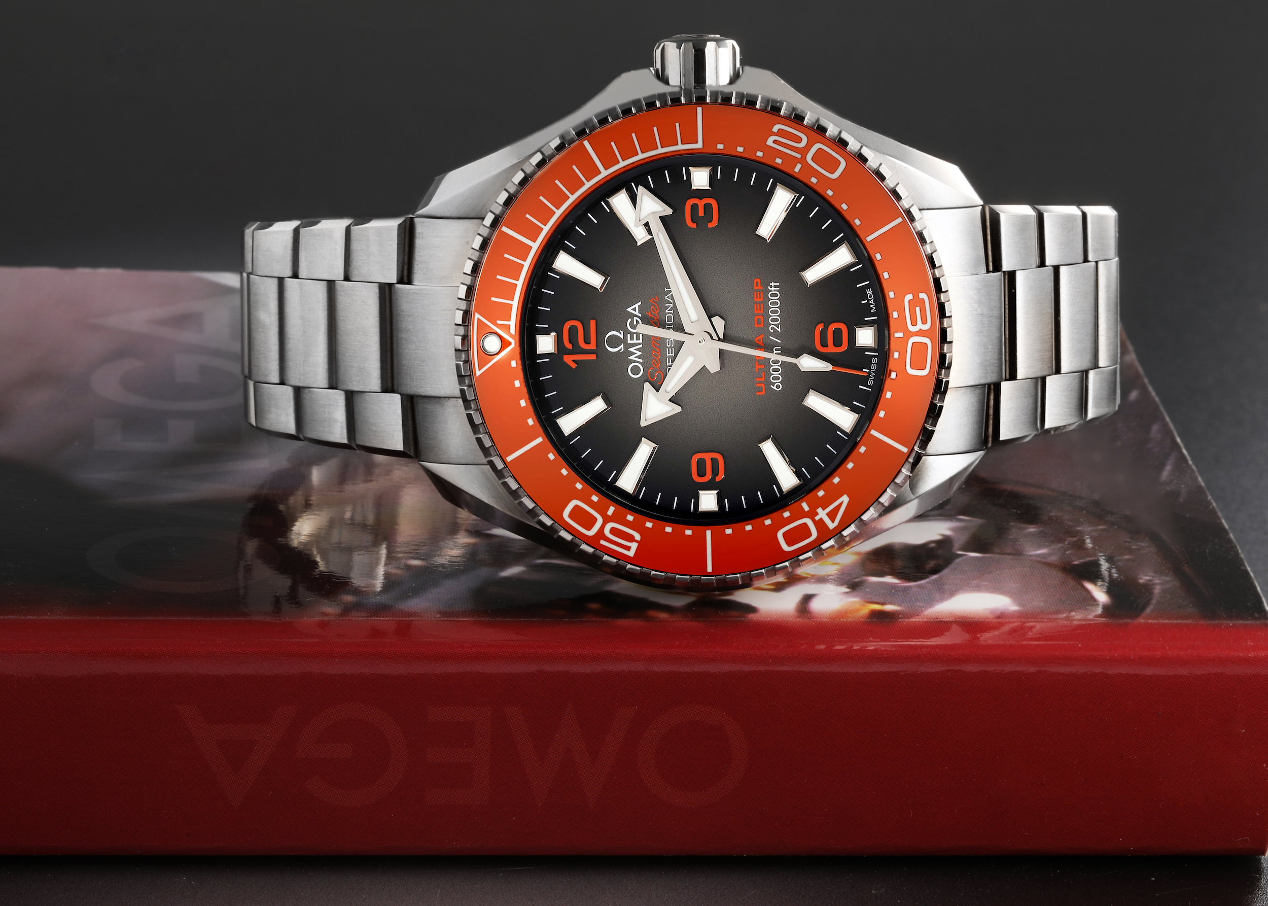 Omega Seamaster Planet Ocean Ultra Deep Orange Bezel Mens Watch 215.30.46.21.06.001