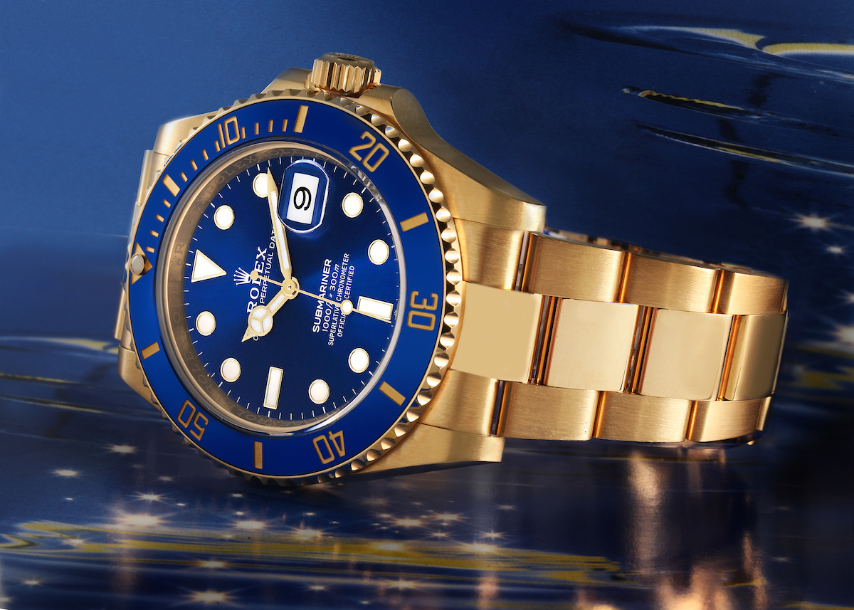 Rolex Submariner Date Yellow Gold Blue Dial Bezel 126618 LB