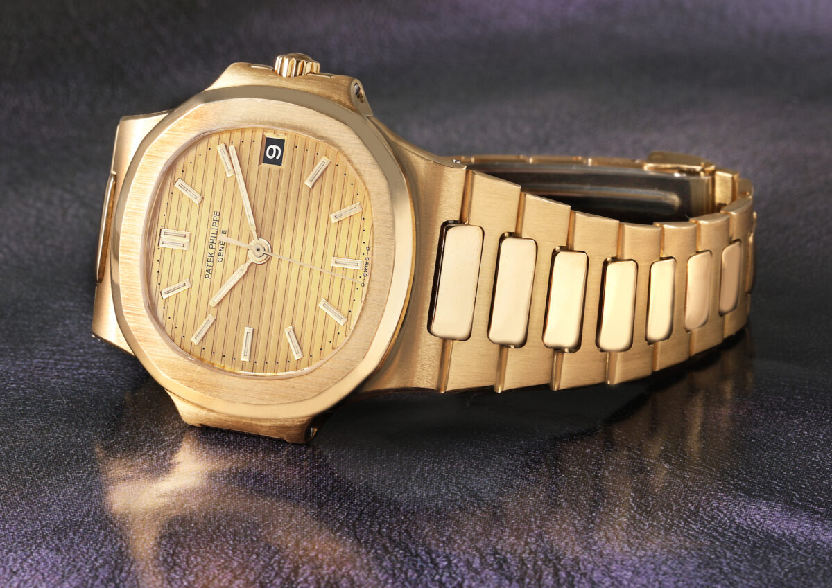 Patek Philippe Nautilus Yellow Gold Champagne Dial Mens Watch 3800