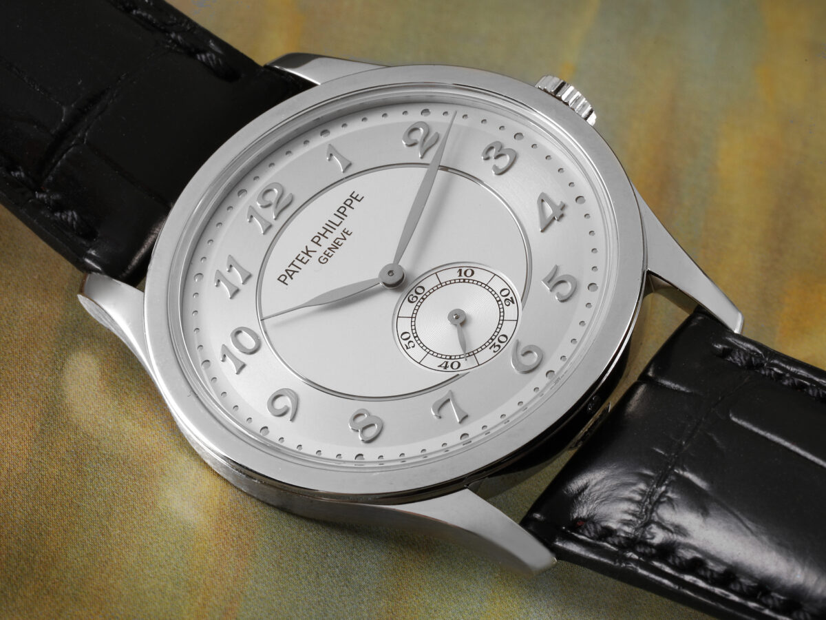 Ultimate Guide to Watch Dials Patek Philippe Calatrava